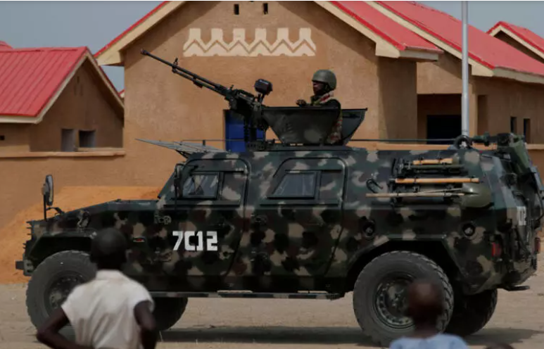 Nigéria : des dizaines de soldats et de policiers arrêtés pour un présumé trafic d’armes