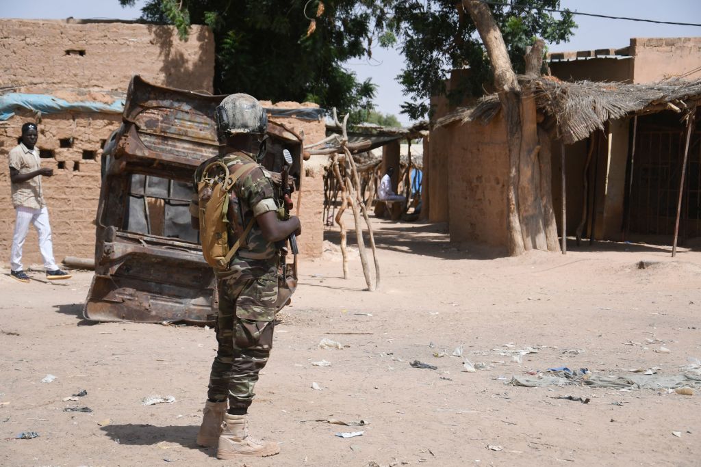 Burkina Faso : les autorités développent un programme de déradicalisation